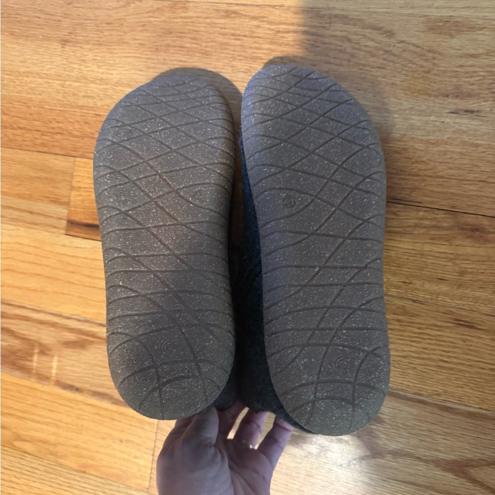 Taos Footwear Gray Ankle Boots - Picture 7 of 7